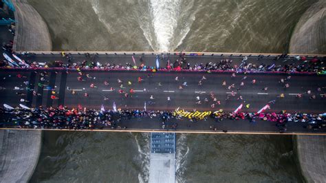 london marathon 2017|london marathon results 2021.